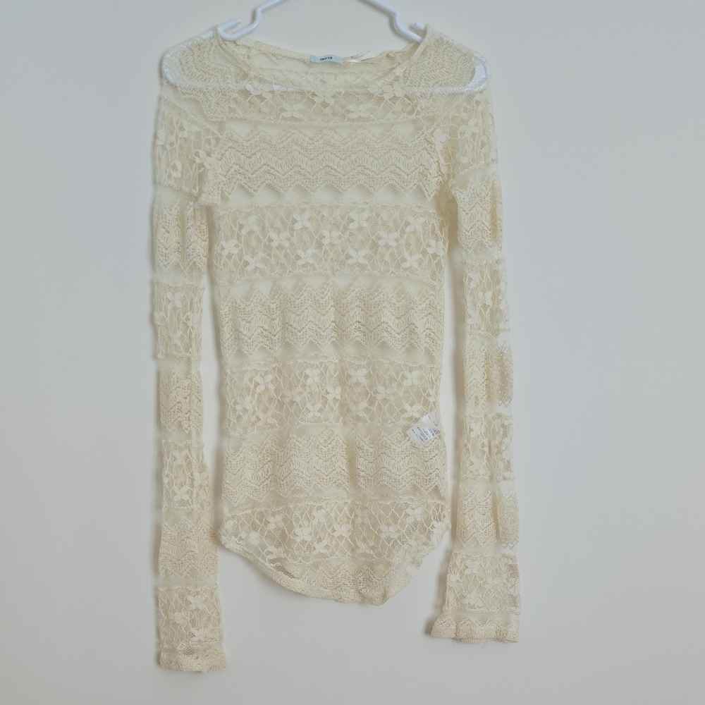 Kimchi Blue Ivory Lace Top